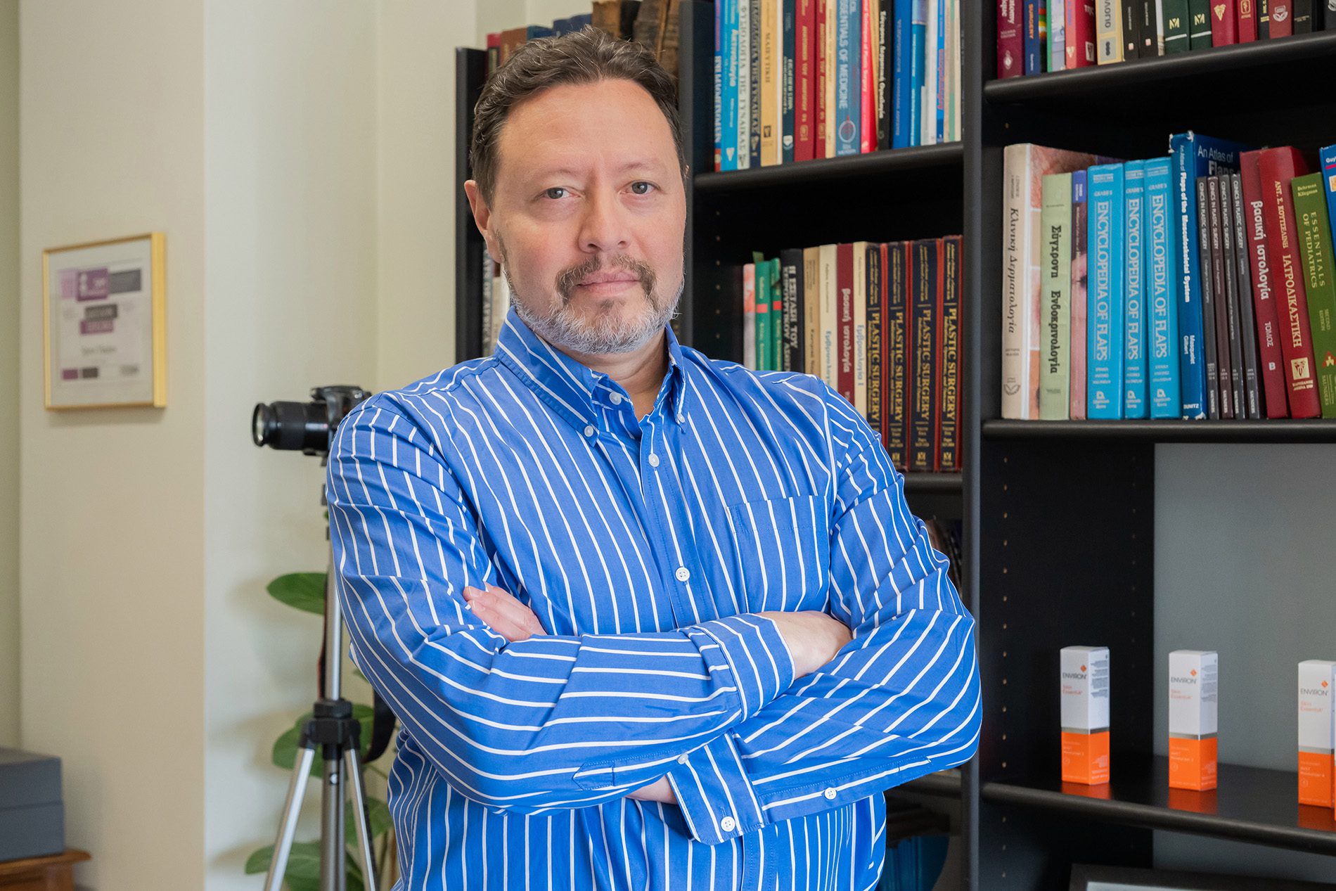 Dr Vlachos